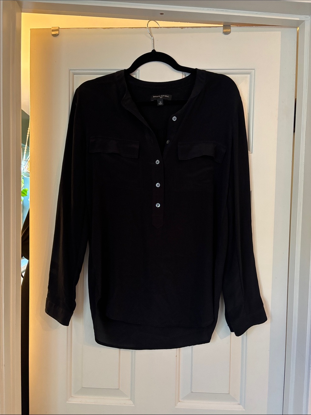 Banana Republic 100% Silk Black Long-Sleeve Blouse